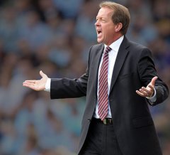 Fulham assistant Alan Curbishley faces axe