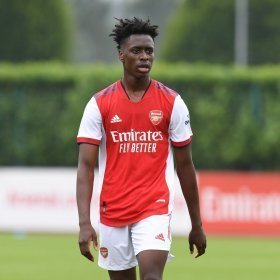 Arsenal midfielder makes Crystal Palace loan switch
