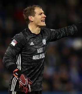 Goalkeeper Alex Smithies to join Leicester City