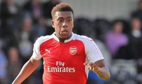 Iwobi agrees long-term Arsenal deal