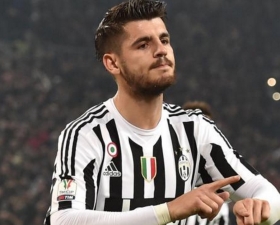 Chelsea heading Alvaro Morata chase