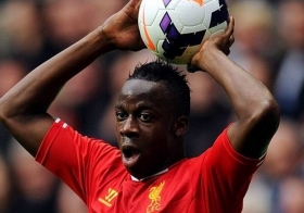 Sunderland join race to sign Valencia defender Aly Cissokho