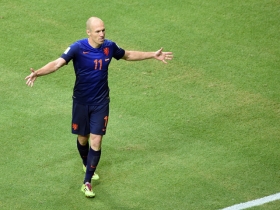 Arjen Robben rules out Manchester United move