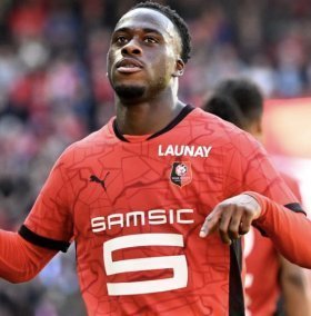 Arnaud Kalimuendo wanted by Newcastle and Brentford