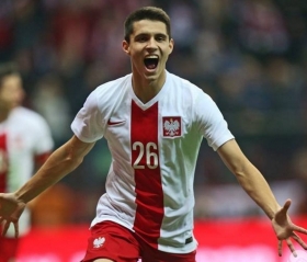 Bartosz Kapustka to swap Leicester for Benevento