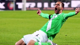 Bas Dost news