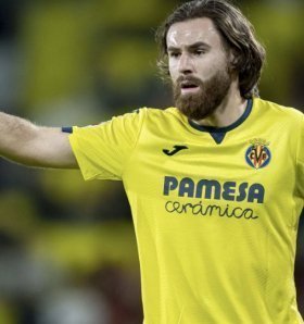 Tottenham want Ben Brereton Diaz