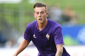 Man Utd switch attention to Fiorentina attacker