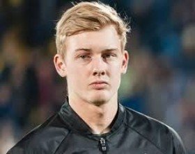 Julian Brandt reacts to Liverpool transfer speculation
