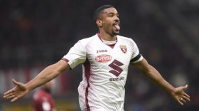 Liverpool leading Manchester United in race for Torino star