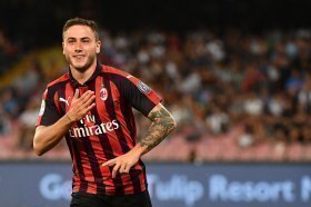 Manchester United want to sign AC Milan right-back?