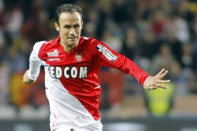 Man Utd line up move for Ricardo Carvalho