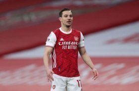 Portuguese defender could leave Arsenal this month
