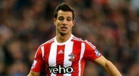 Man City monitoring Cedric Soares