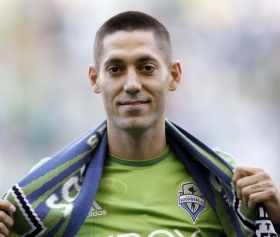 Everton could bid for Clint Dempsey