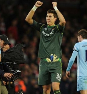 Costel Pantilimon set to stay at Man City