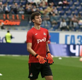 Chelsea eye move for Russian goalkeeper