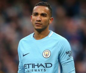 Leicester City eye move for Man City defender Danilo