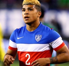 DeAndre Yedlin to join Tottenham