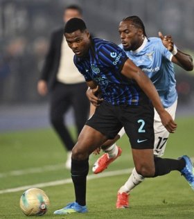 Liverpool to bid for Denzel Dumfries