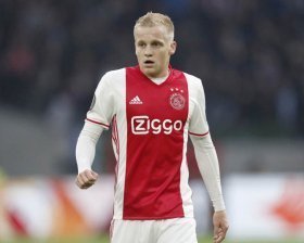 Donny van de Beek open to Premier League move