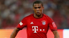 Douglas Costa linked with Man City