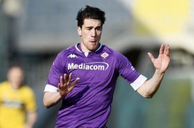 Arsenal make contact for Fiorentina striker?