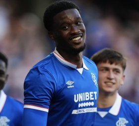 Arsenal look to sign Rangers defender