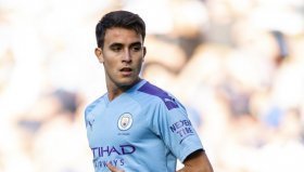 Barcelona to prioritise signing of Manchester City star