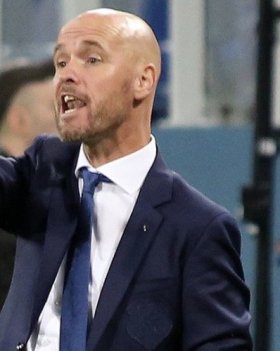 Man Utd ready to hand new contract to Erik ten Hag