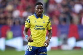 Chelsea agree deal to sign midfielder after Quenda