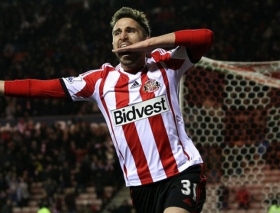 Sunderland hope for second loan for Liverpools striker Borini