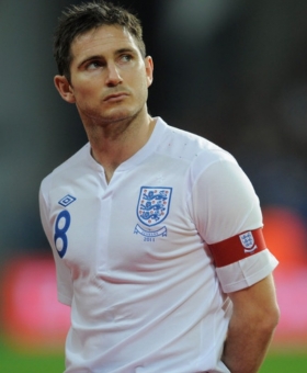 Chelsea to offer Lampard new contract