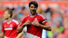 Watford switch focus to George Friend