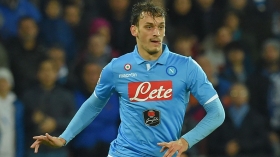 West Ham United and Stoke City chase Napoli striker