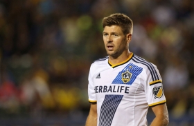 Steven Gerrard transfer unlikely - Benitez