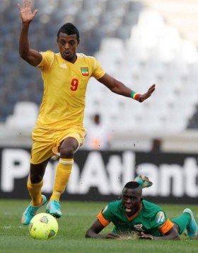 Wolves monitoring Ethiopian star Getaneh Kebede