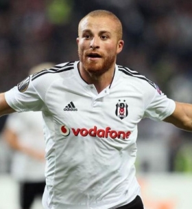 West Ham announce Gokhan Tore signing