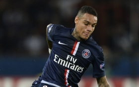 Chelsea approach for Gregory van der Wiel?