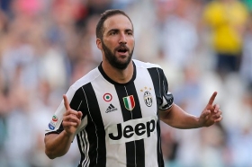 Chelsea fail with £87.5m bid for Gonzalo Higuain