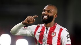 Tottenham serious about signing Brazilian striker in January Tottenham serious about signing Brazilian striker in January