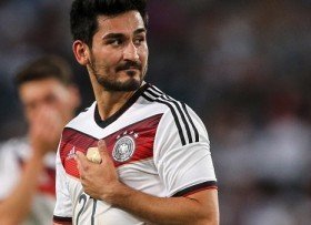 Gundogan to sign new Manchester City deal