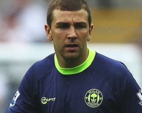 Burnley make bid for James McArthur