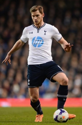 Vertonghen slams Tottenham for lack of progress