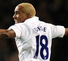 Tottenham manager denies Defoe exit