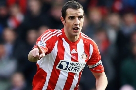 Spurs to make bid for John OShea