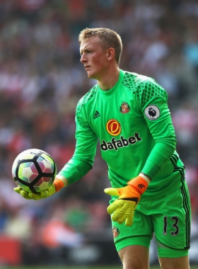 Everton agree Pickford transfer