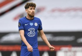 Jorginho makes Chelsea contract decision