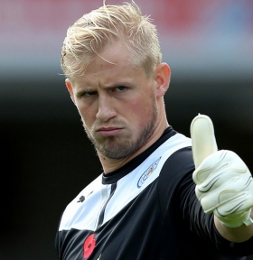 Guardiola to swap Hart for Schmeichel