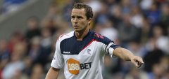 Sunderland close in on Kevin Davies deal